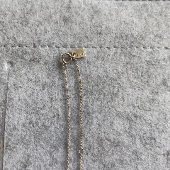 b.u charm necklace with tiger stone and moonstone - Picture 3 of 3